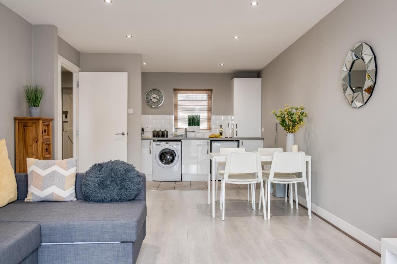 Apartments: Citygate * Belfast